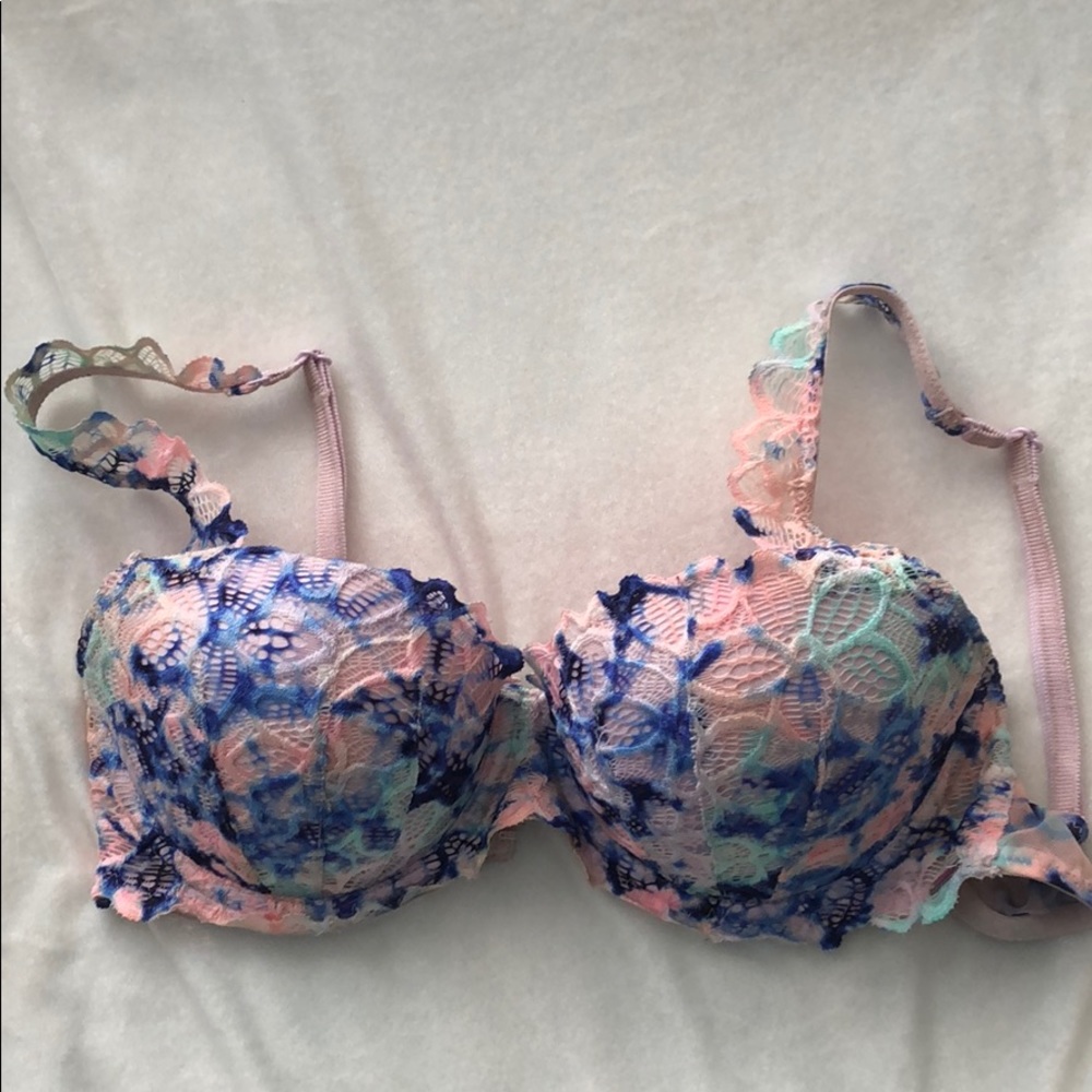 VS PINK lace rainbow tye die push up bra